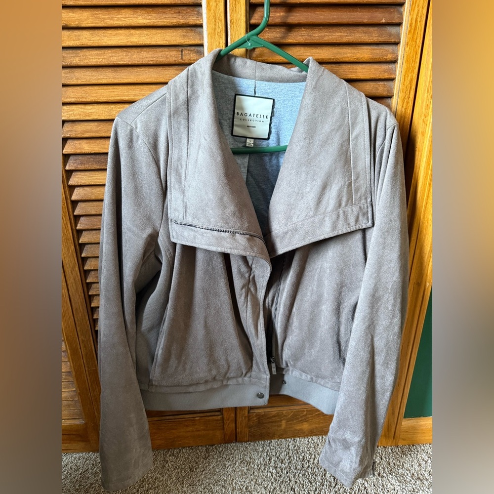 Bagatelle Women's Taupe Suede Jacket